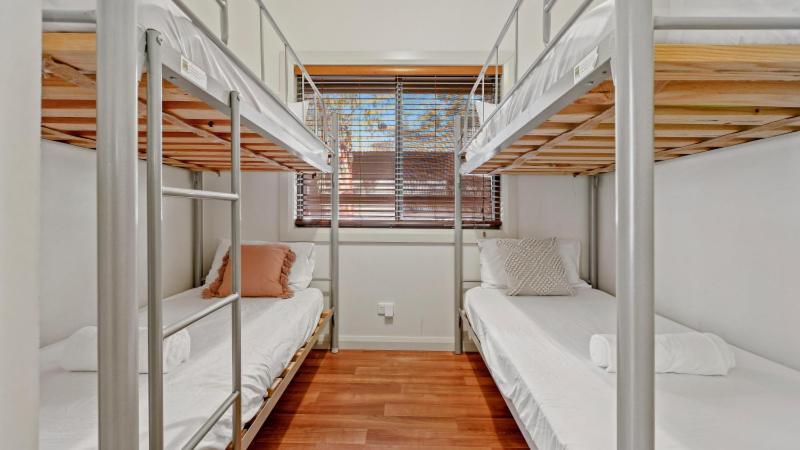 Tasman - On The Murray 4*